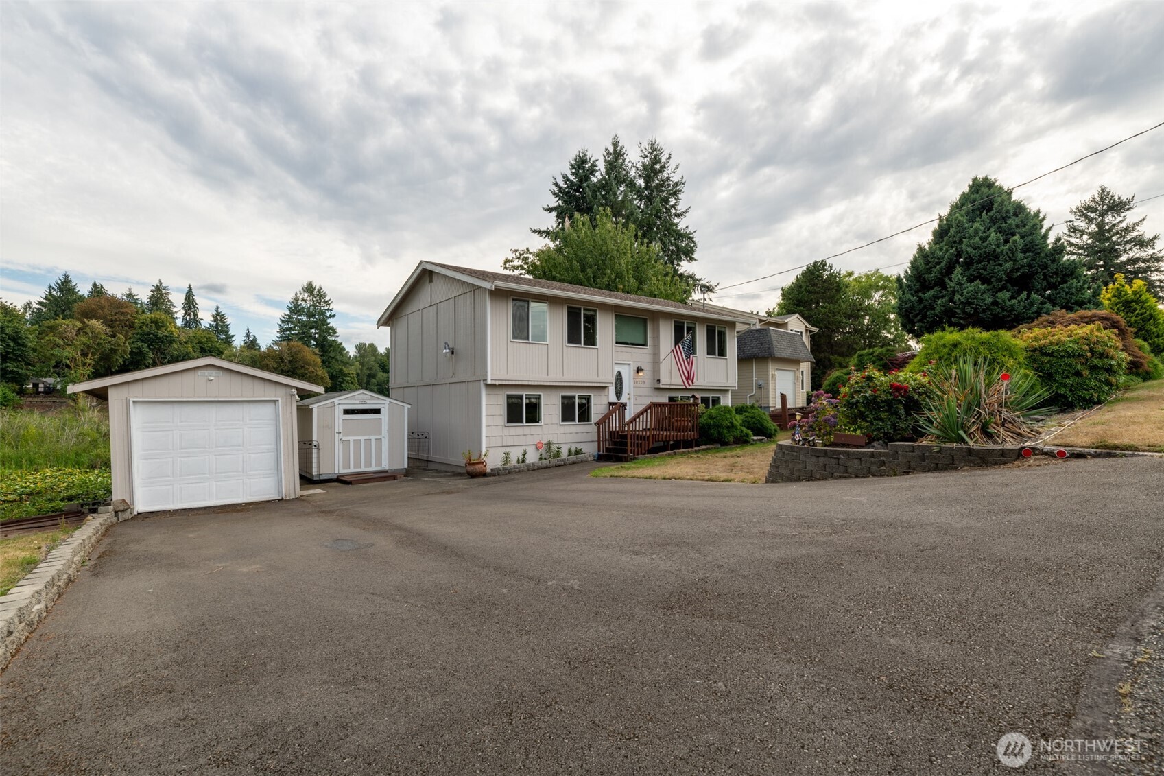 10223 Sitkum Drive SE, Olympia, WA 98513
