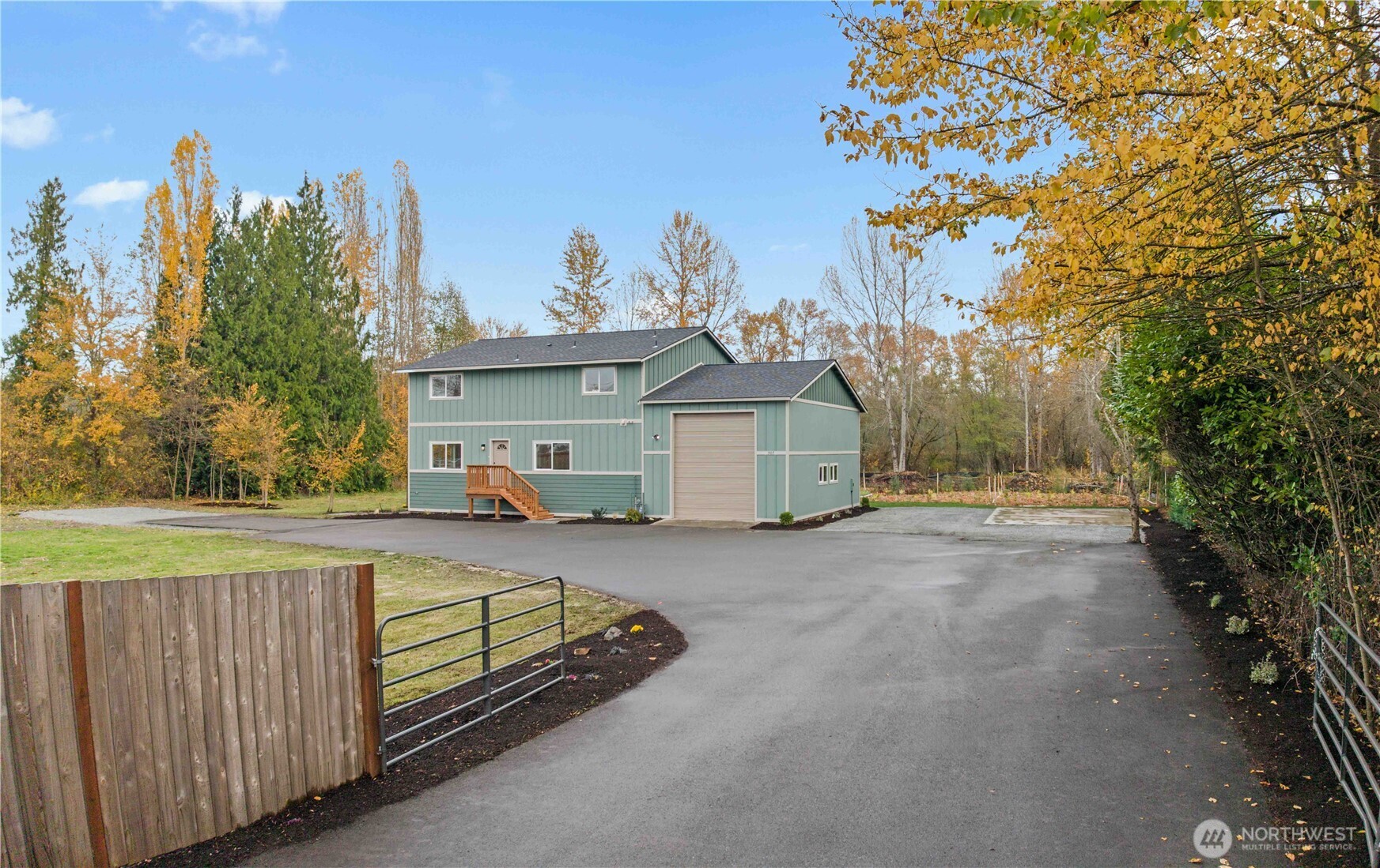 907 Orting Kapowsin Highway E, Orting, WA 98360