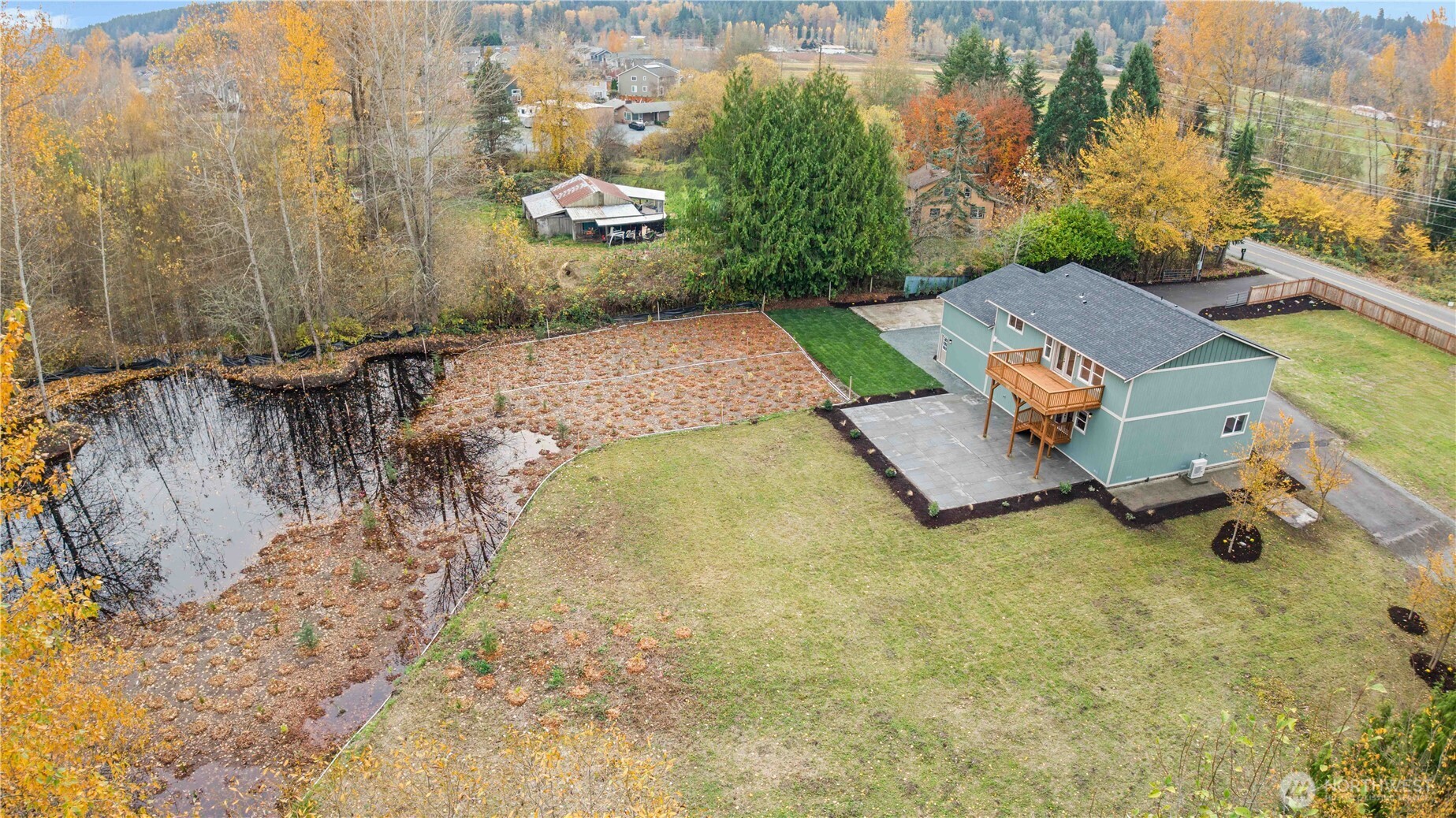 907 Orting Kapowsin Highway E, Orting, WA 98360