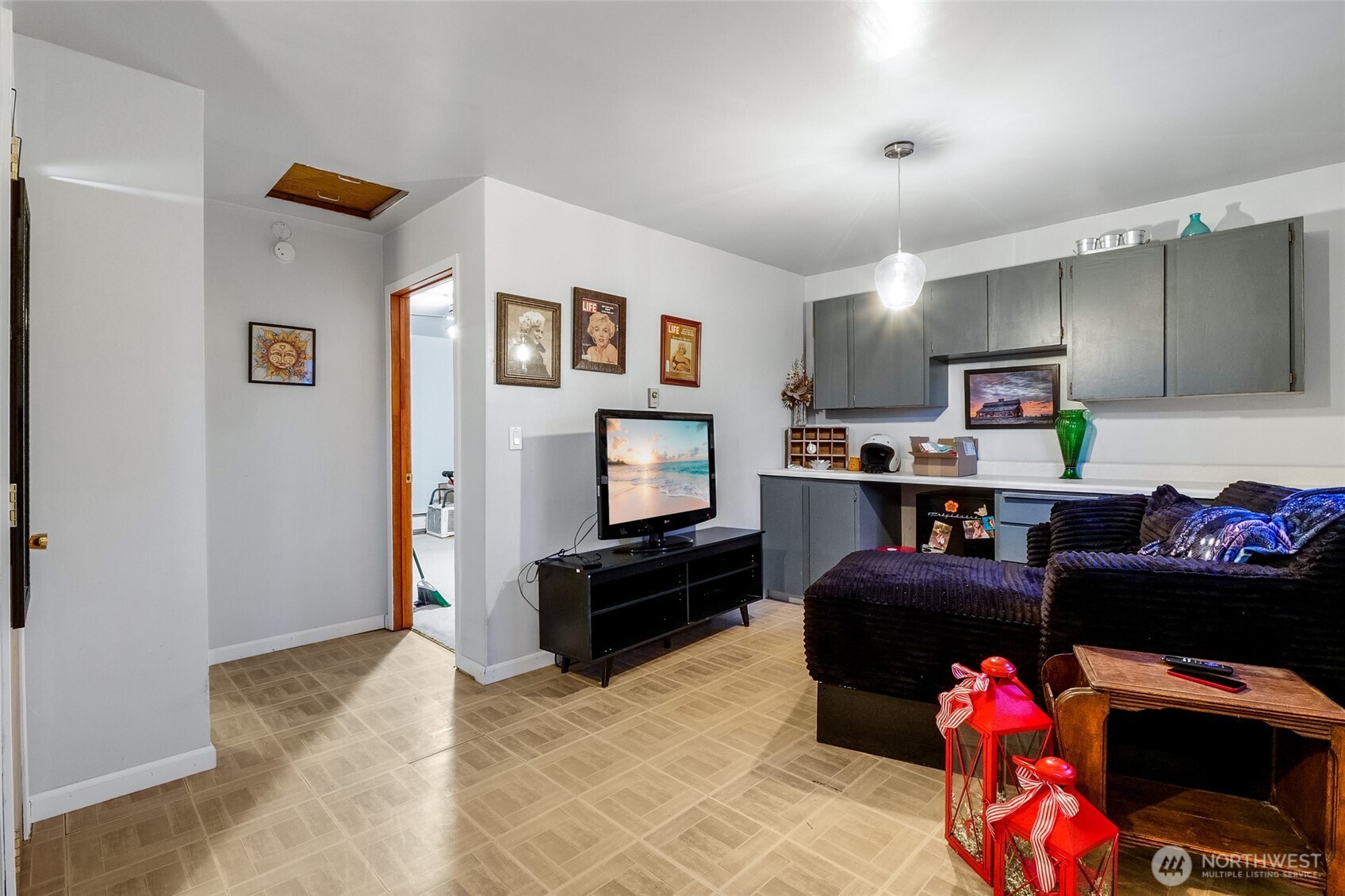 10693 SE Handicap Drive , Warden, WA 98857