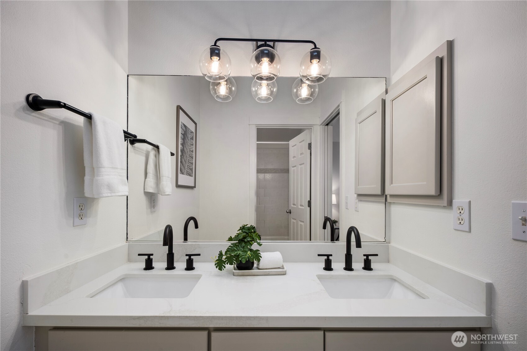 2646 NW 56th Street #B, Seattle, WA 98107