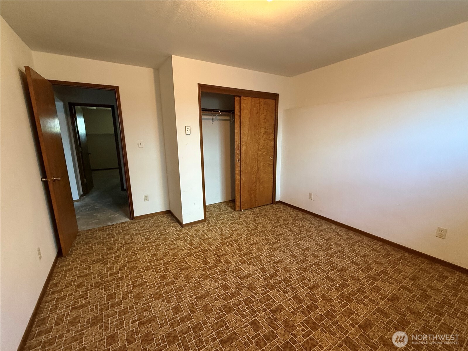 30011 G Street , Ocean Park, WA 98640