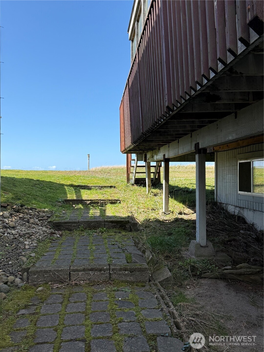 30011 G Street , Ocean Park, WA 98640