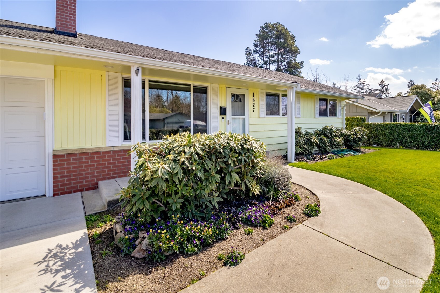 1627 S Verde Street , Tacoma, WA 98405