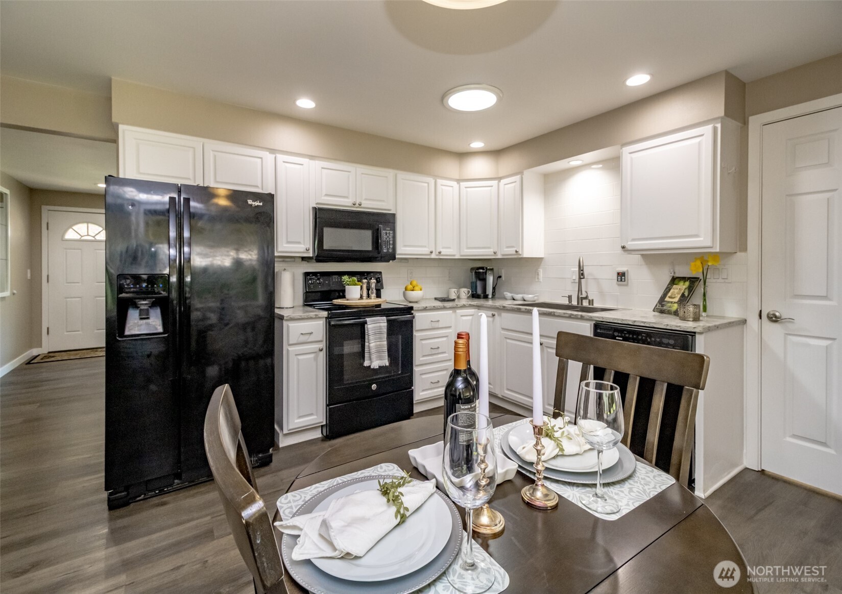 1627 S Verde Street , Tacoma, WA 98405