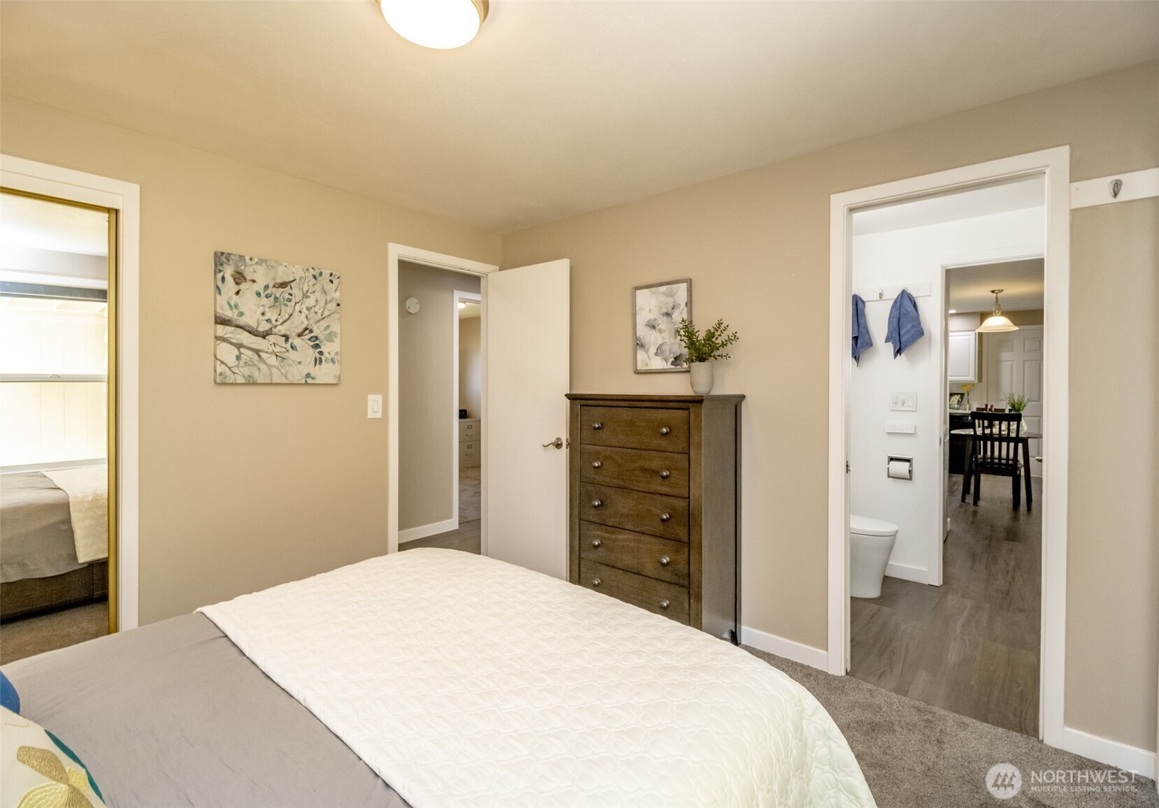 1627 S Verde Street , Tacoma, WA 98405