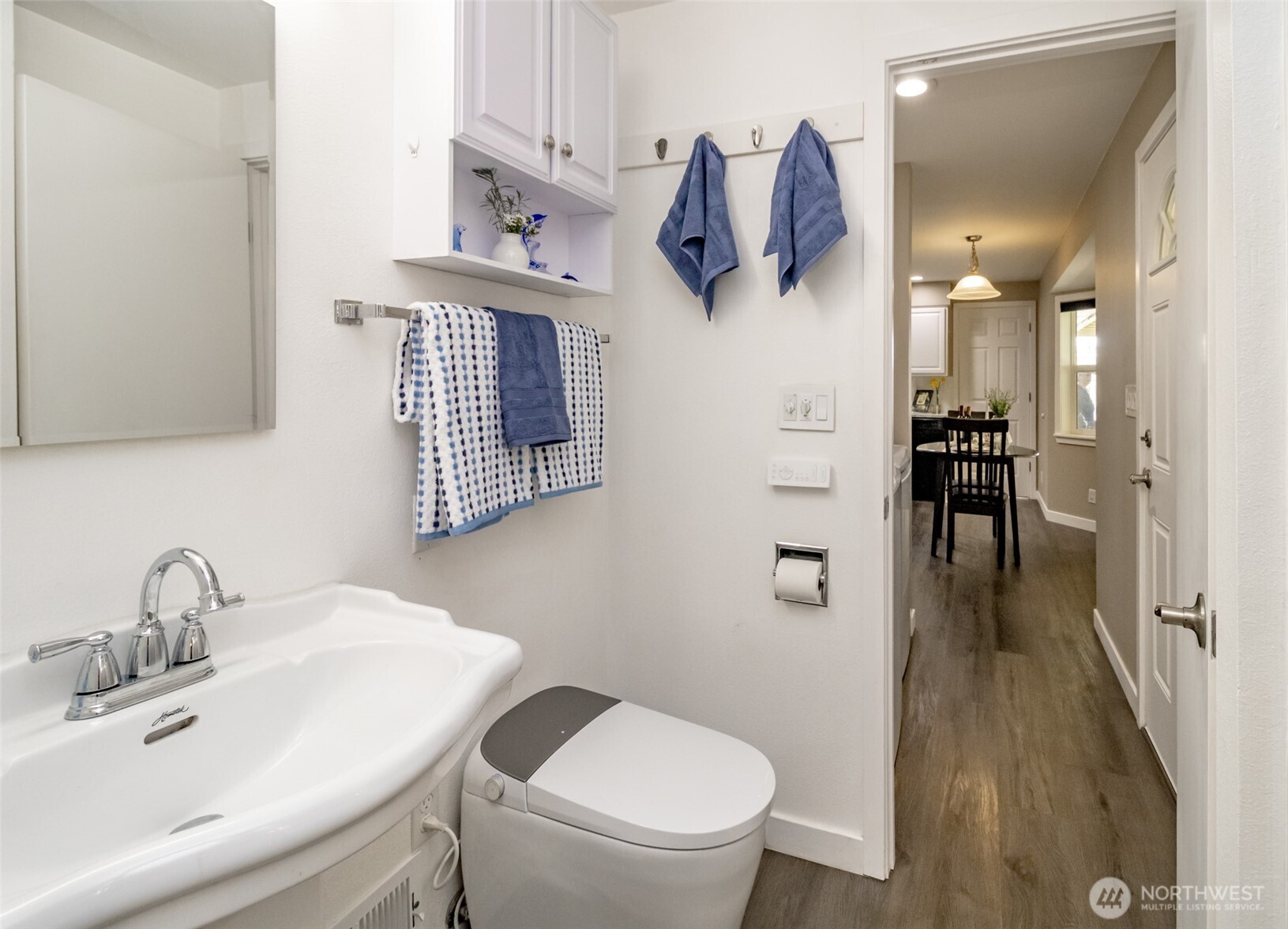 1627 S Verde Street , Tacoma, WA 98405