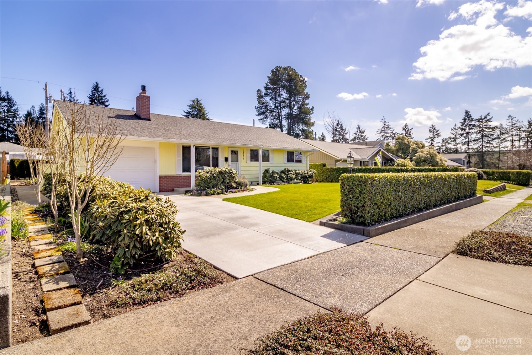 1627 S Verde Street , Tacoma, WA 98405