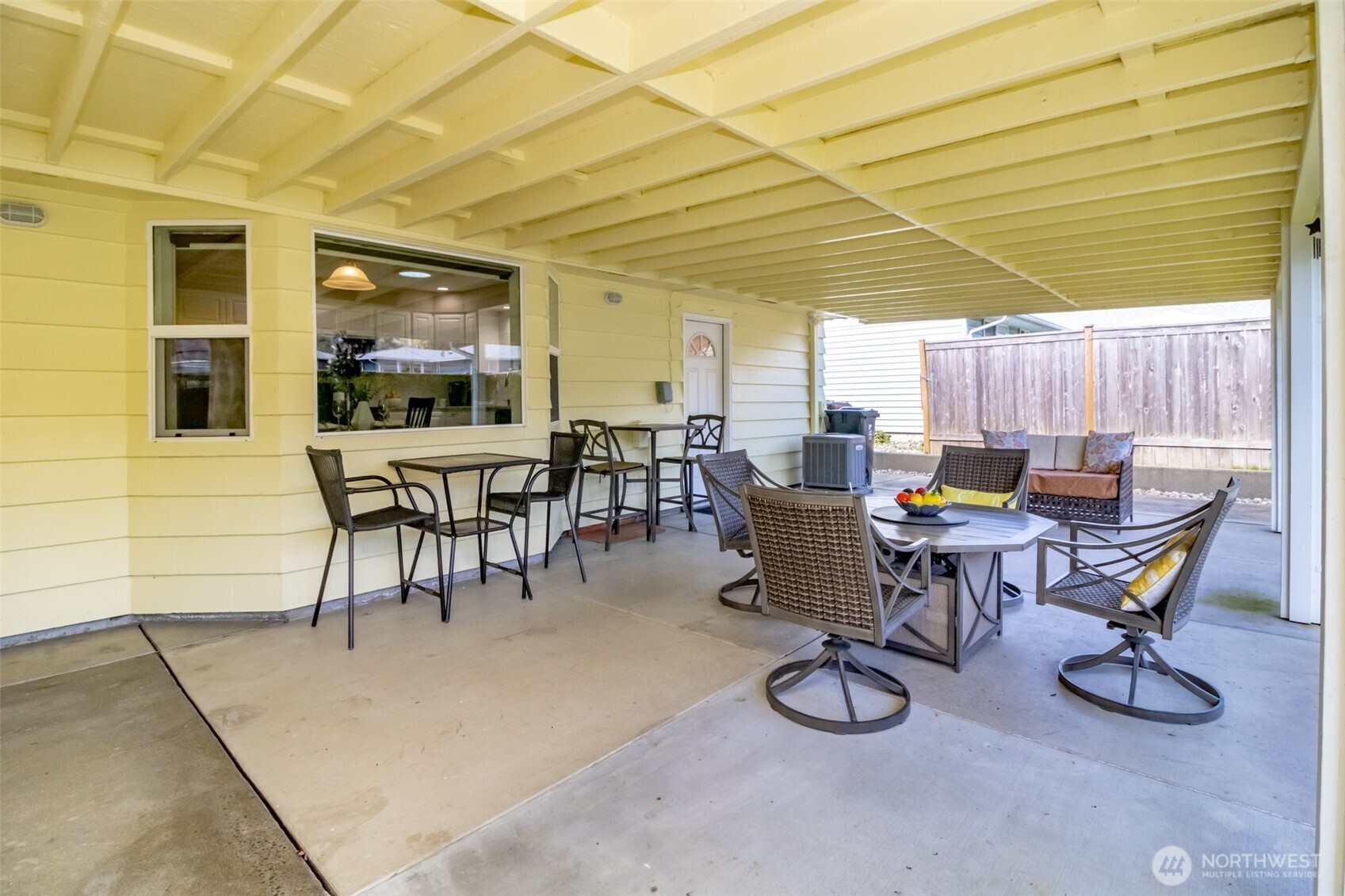 1627 S Verde Street , Tacoma, WA 98405