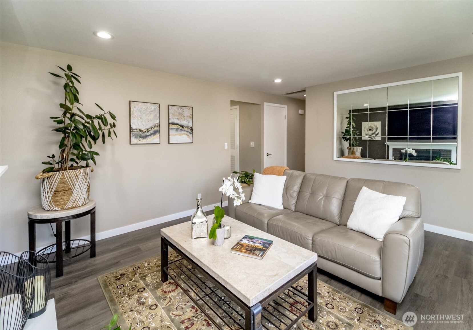 1627 S Verde Street , Tacoma, WA 98405