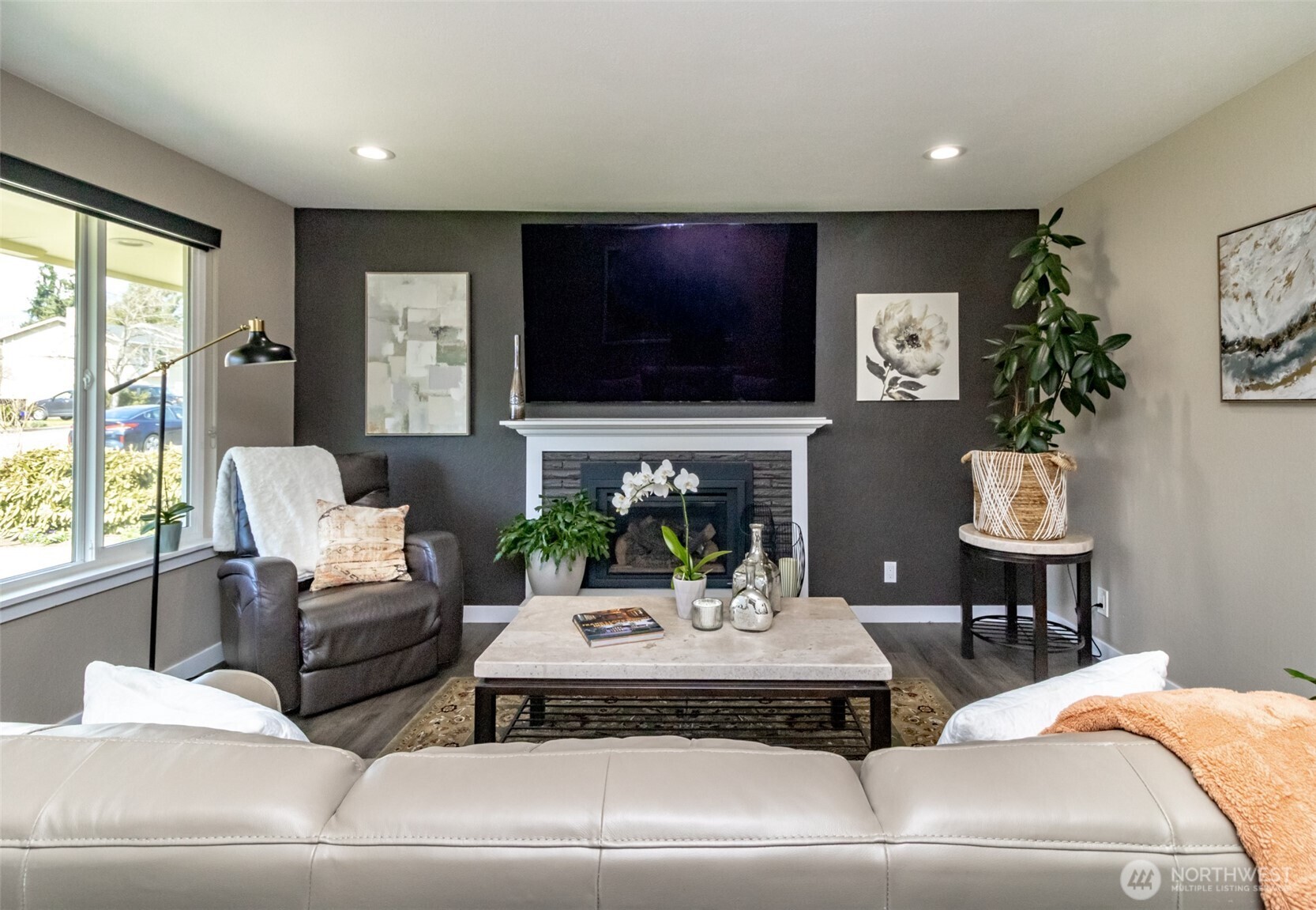 1627 S Verde Street , Tacoma, WA 98405