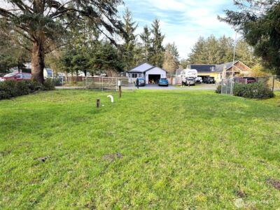 439 Quinault Avenue SE, Ocean Shores, WA 98569 - Photo 4