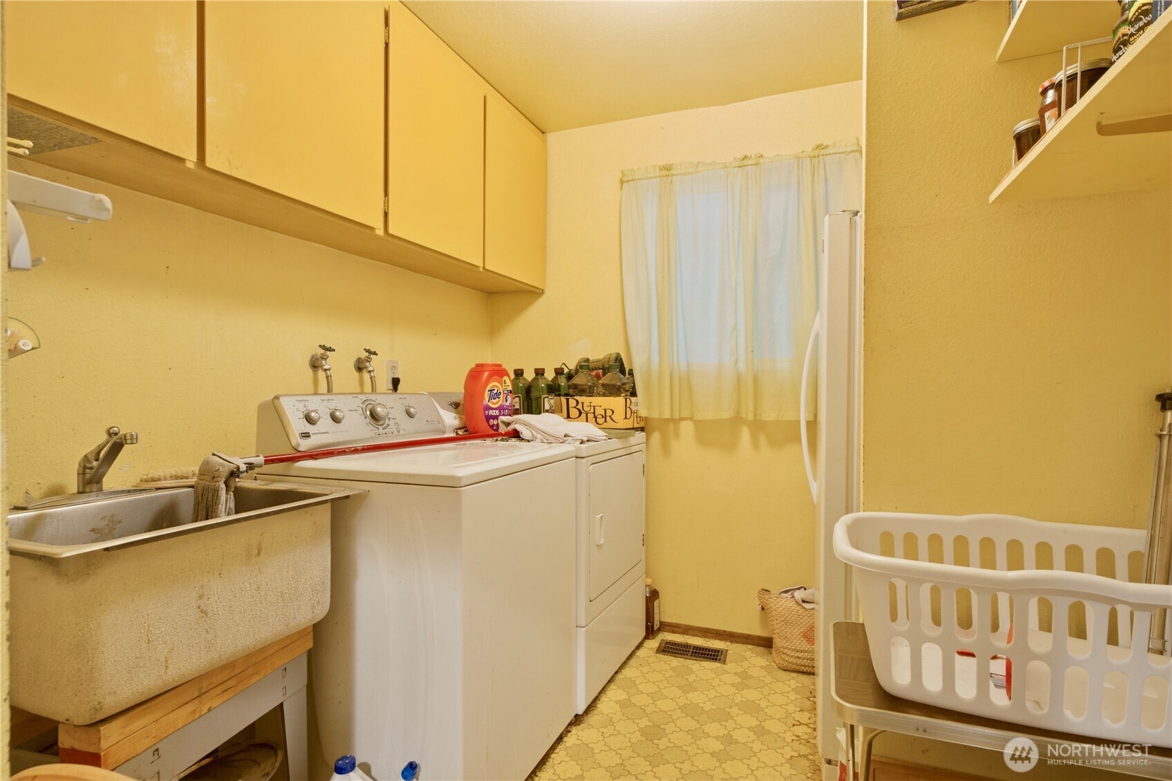 19640 SE 29th Street , Sammamish, WA 98075