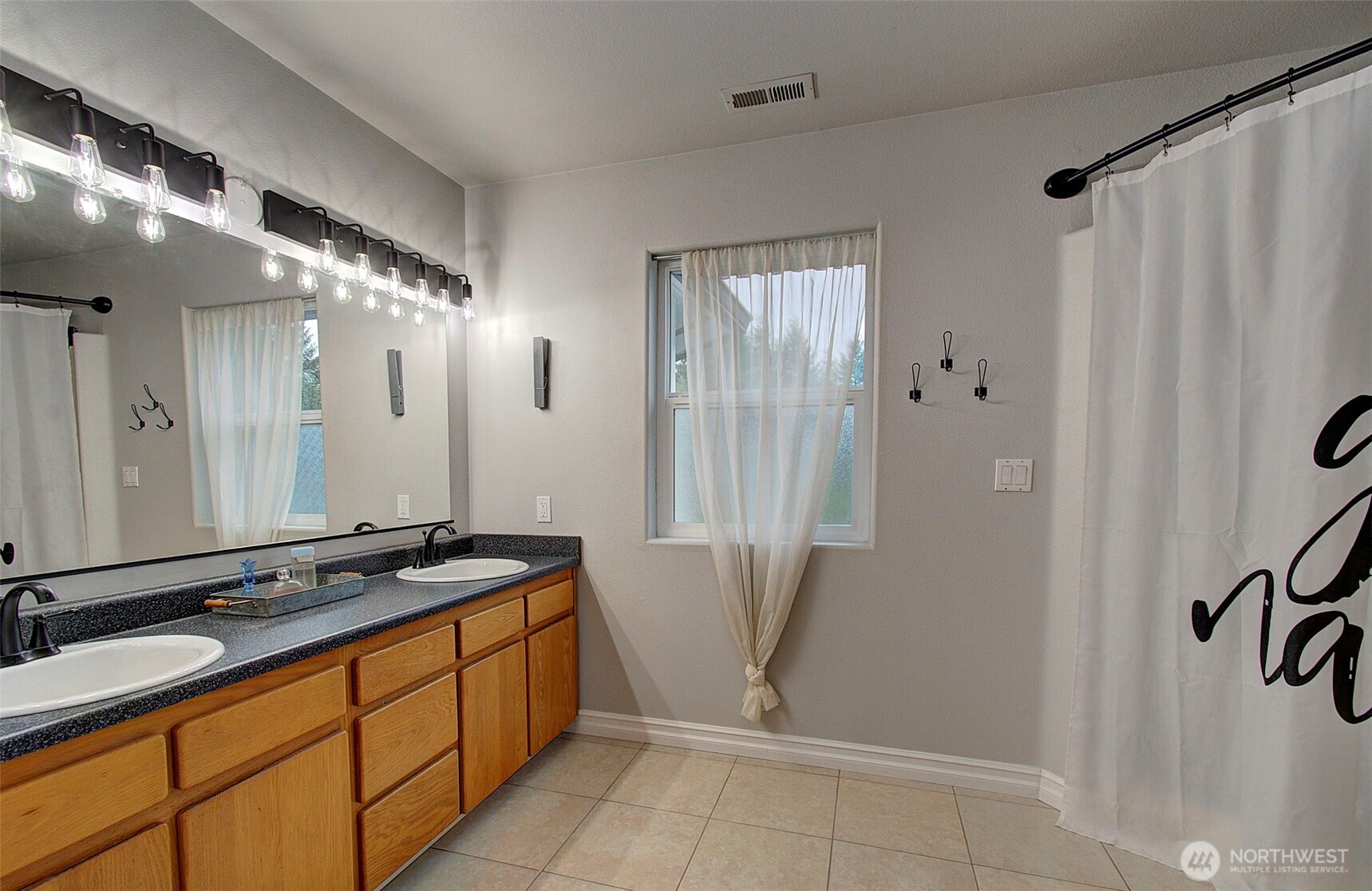 36206 NE Lewisville Highway , Yacolt, WA 98675