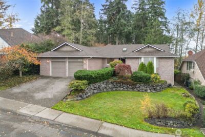 1073 SW 326th Street , Federal Way, WA 98023