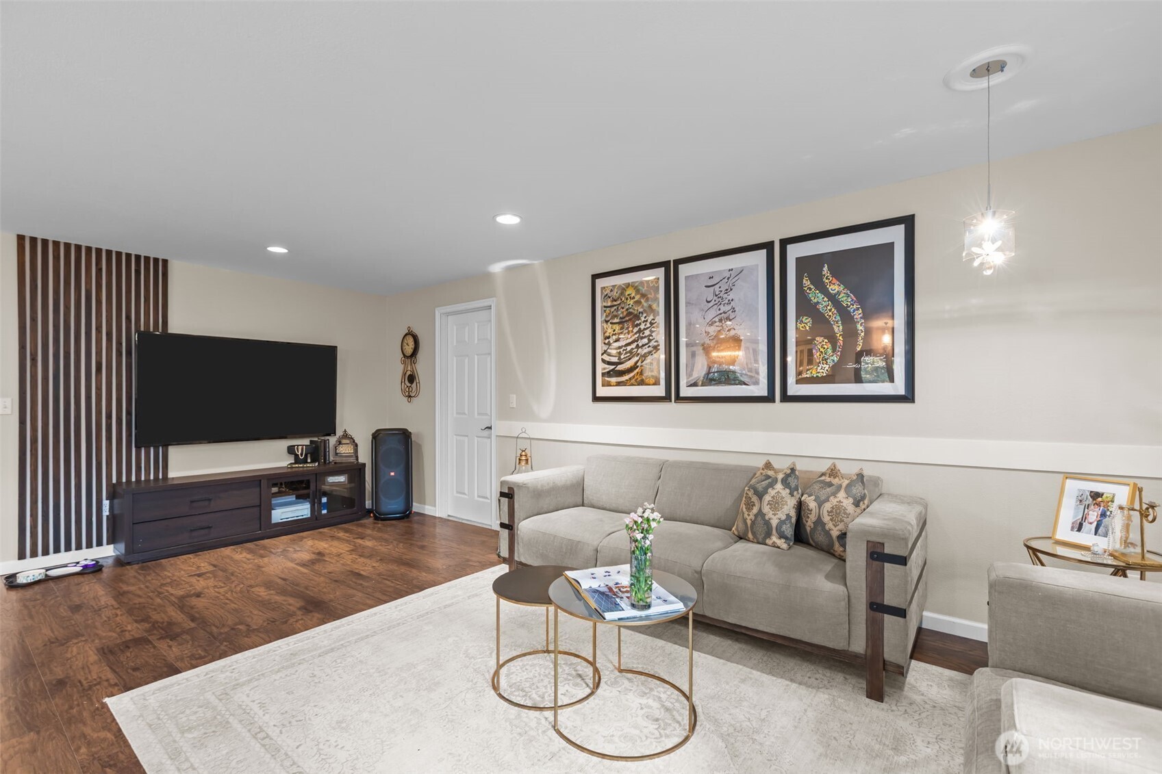 1073 SW 326th Street , Federal Way, WA 98023