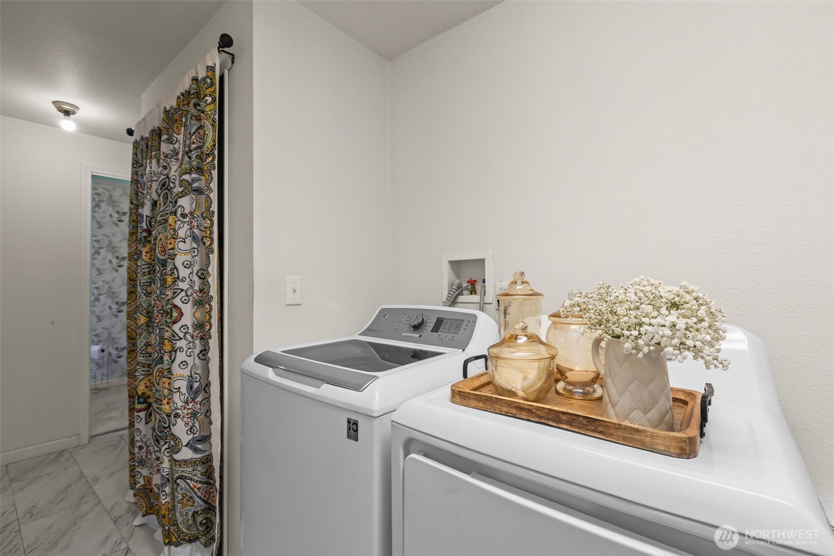 1073 SW 326th Street , Federal Way, WA 98023