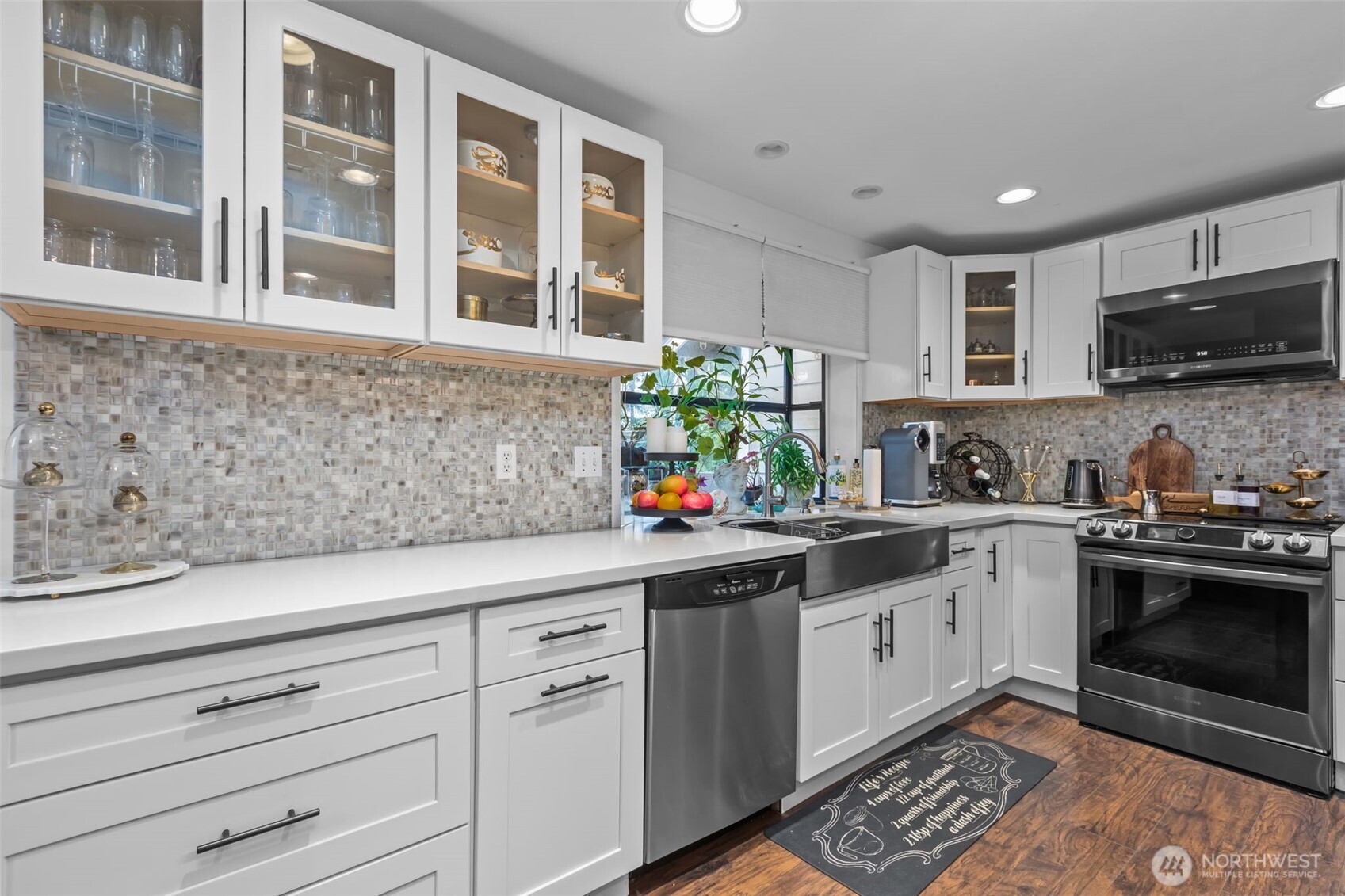 1073 SW 326th Street , Federal Way, WA 98023