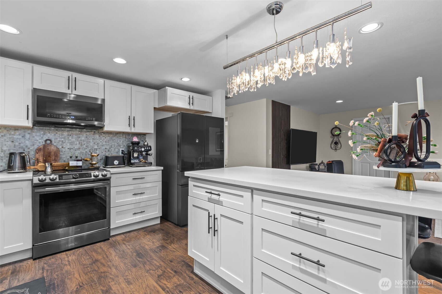 1073 SW 326th Street , Federal Way, WA 98023