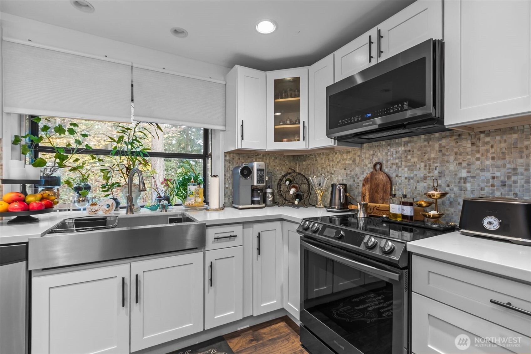 1073 SW 326th Street , Federal Way, WA 98023