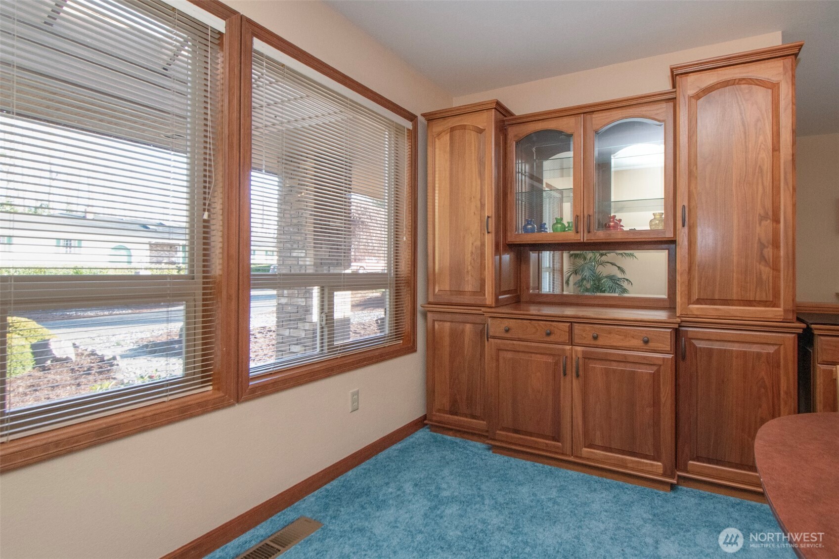 6200 Woodcock Road , Sequim, WA 98382