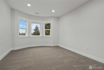 831 N Lawrence Street , Tacoma, WA 98406 - Photo 16