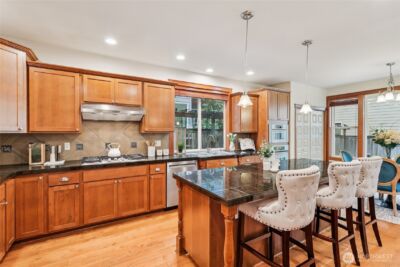 8827 NE 148th Place , Kenmore, WA 98028 - Photo 8