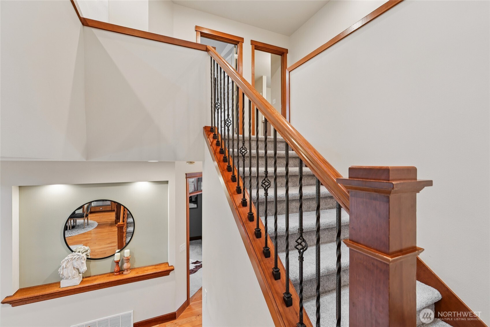 8827 NE 148th Place , Kenmore, WA 98028