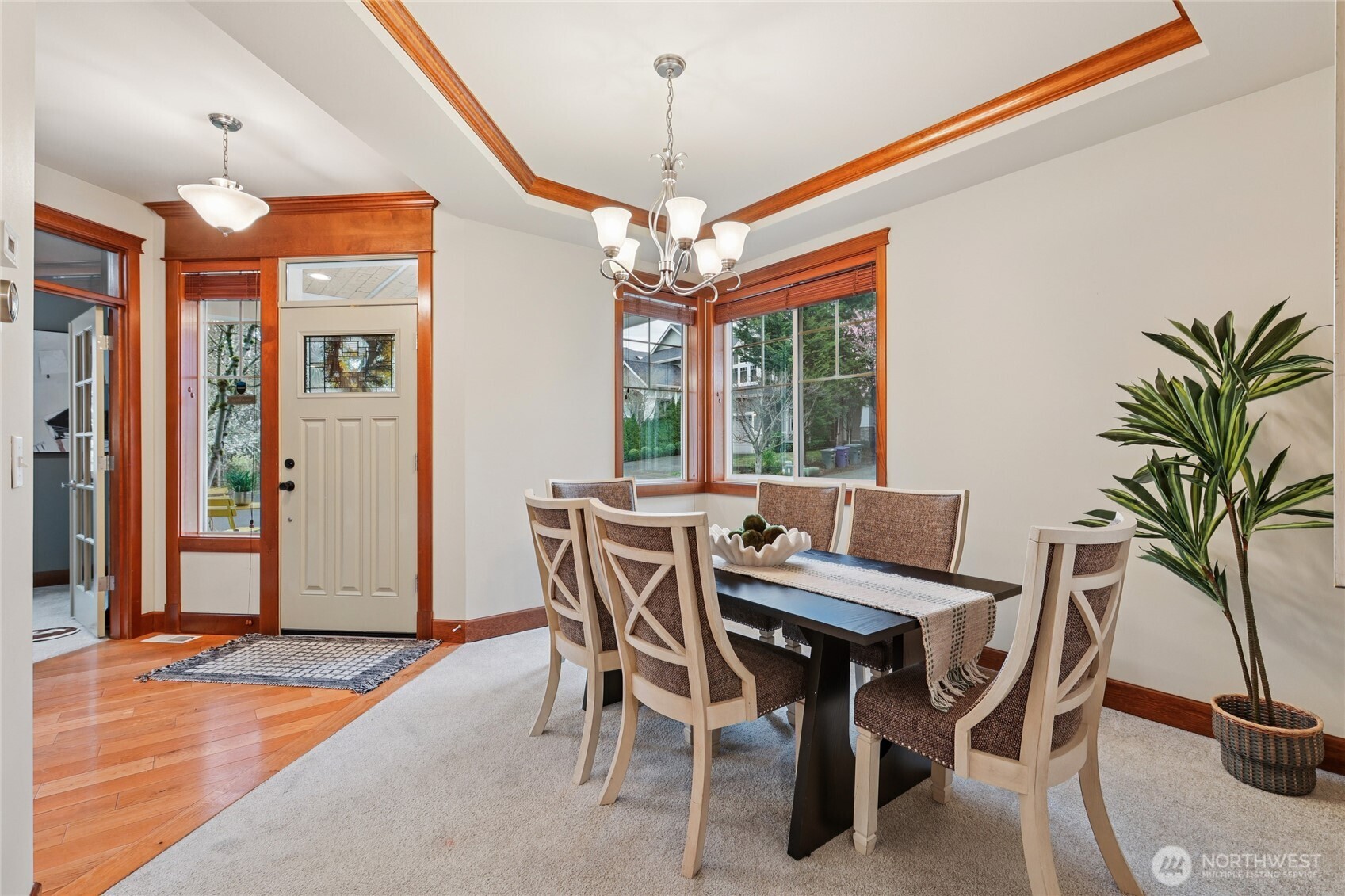 8827 NE 148th Place , Kenmore, WA 98028