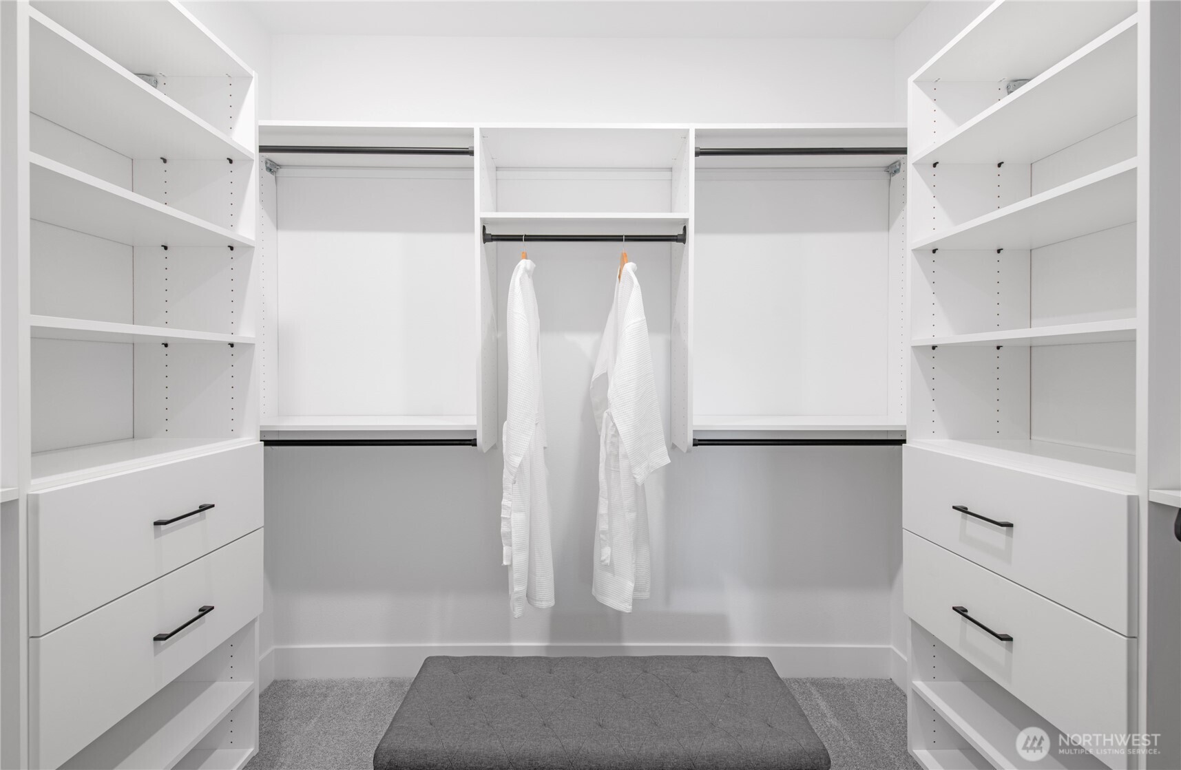 629 Gooseberry Place , Sequim, WA 98382