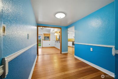 14056 23rd Place NE, Seattle, WA 98125 - Photo 5