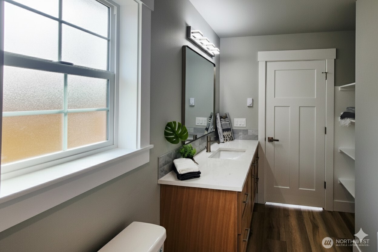 337 Mount Olympus Avenue SE, Ocean Shores, WA 98569