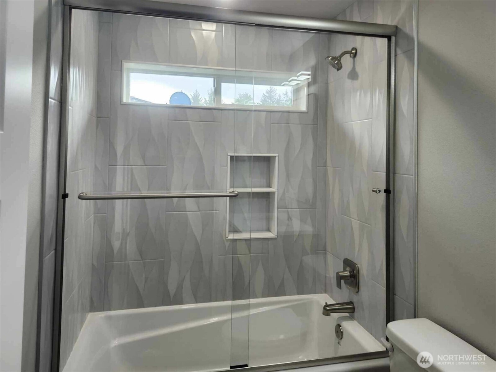 337 Mount Olympus Avenue SE, Ocean Shores, WA 98569