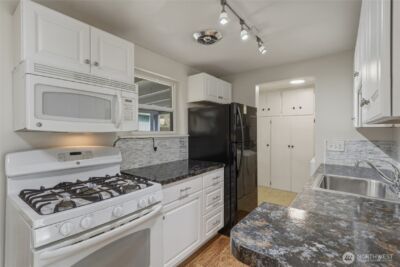 1551 J , Walla Walla, WA 99362 - Photo 11