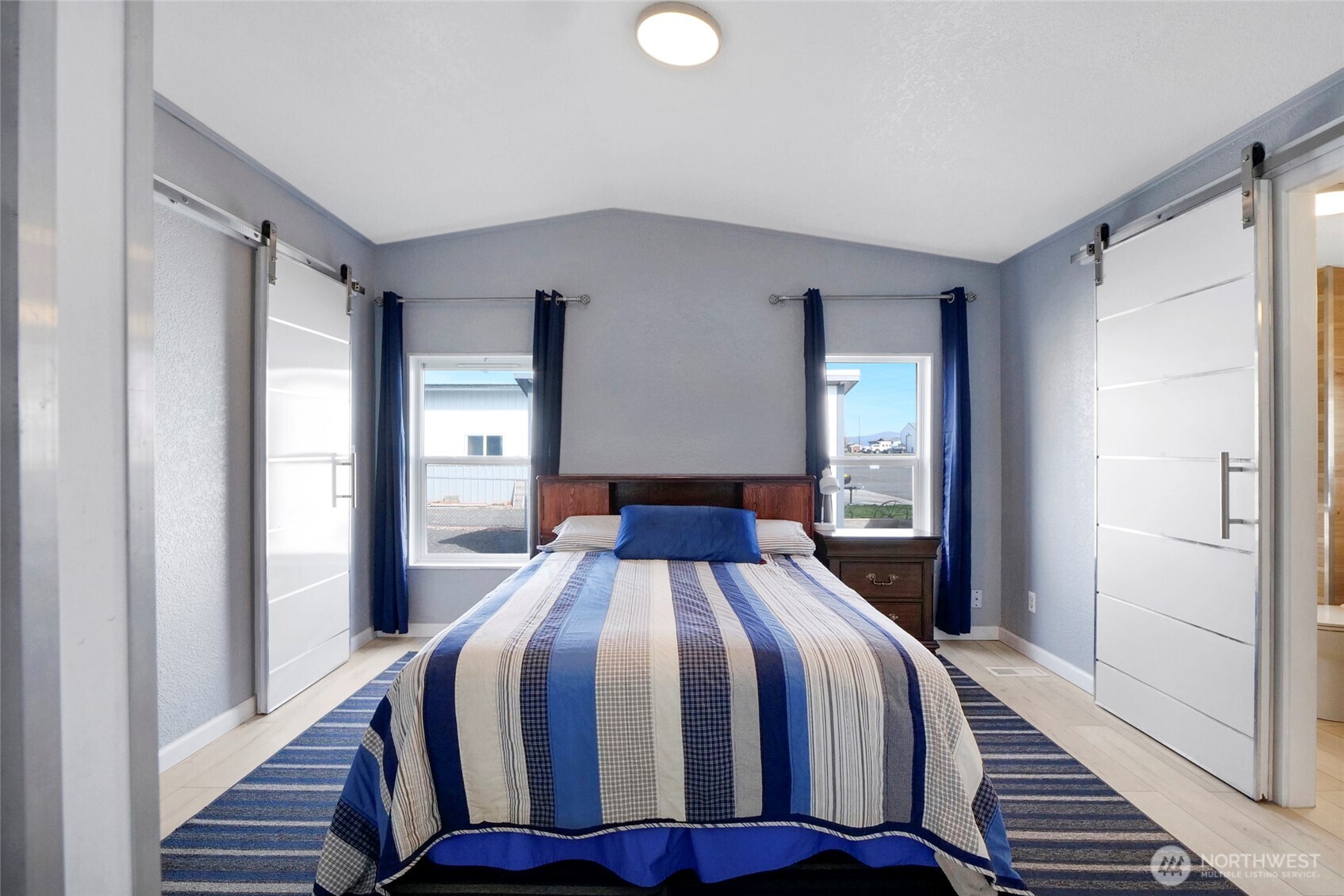 365 NE Adams Road , Creston, WA 99117