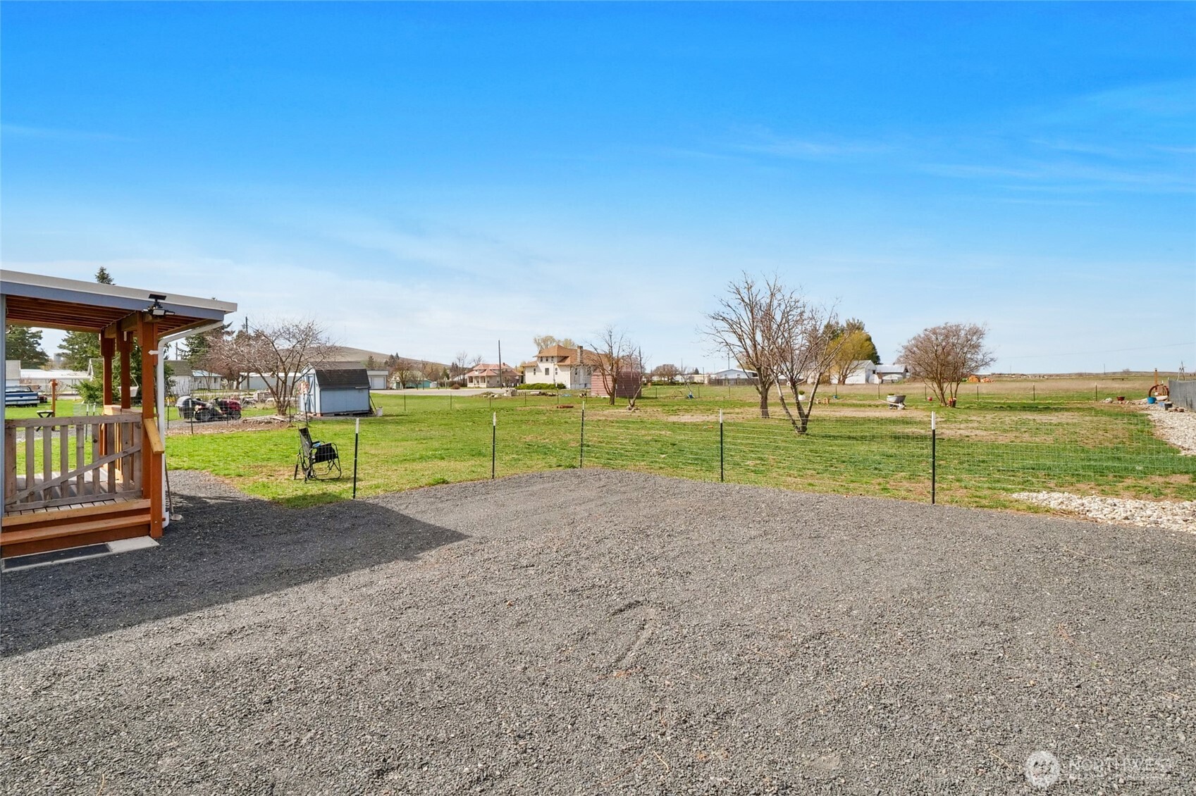 365 NE Adams Road , Creston, WA 99117