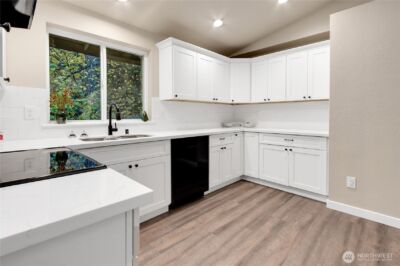 21521 Terra Lane SE, Yelm, WA 98597 - Photo 9