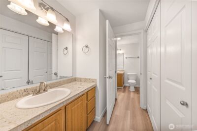10026 NE 127th Place #D117, Kirkland, WA 98034 - Photo 13