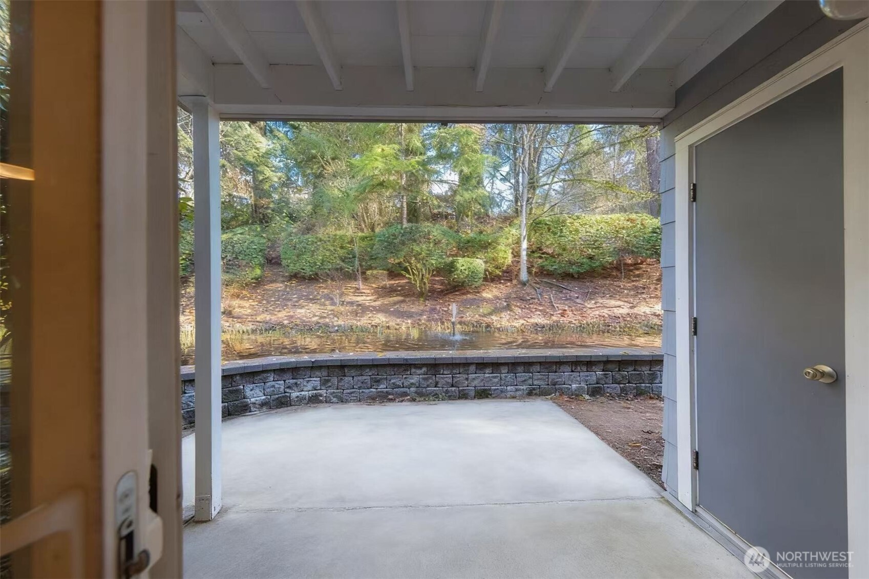 10026 NE 127th Place #D117, Kirkland, WA 98034