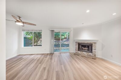 10026 NE 127th Place #D117, Kirkland, WA 98034 - Photo 3