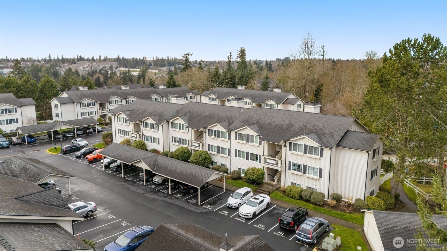 12404 E Gibson Road #J105, Everett, WA 98204