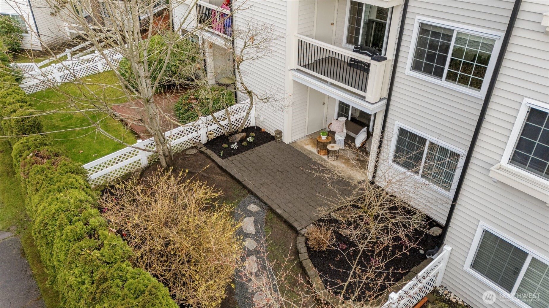 12404 E Gibson Road #J105, Everett, WA 98204