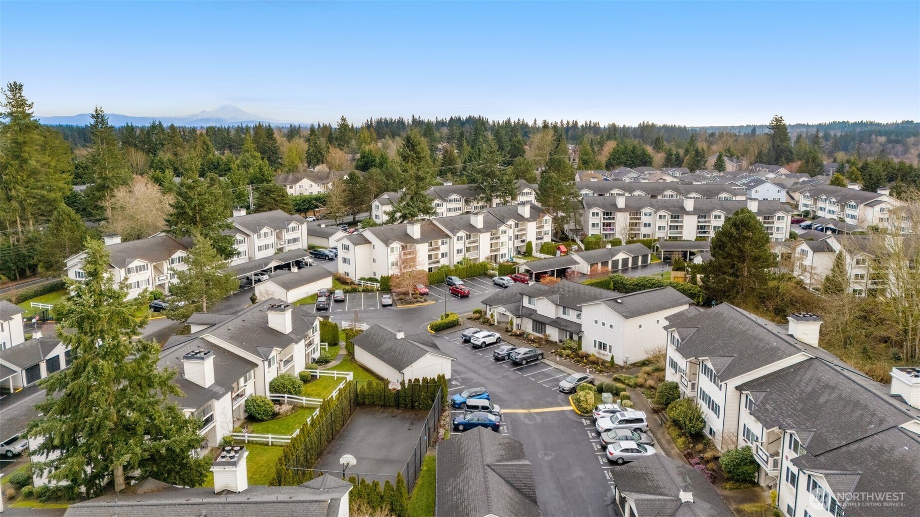 12404 E Gibson Road #J105, Everett, WA 98204