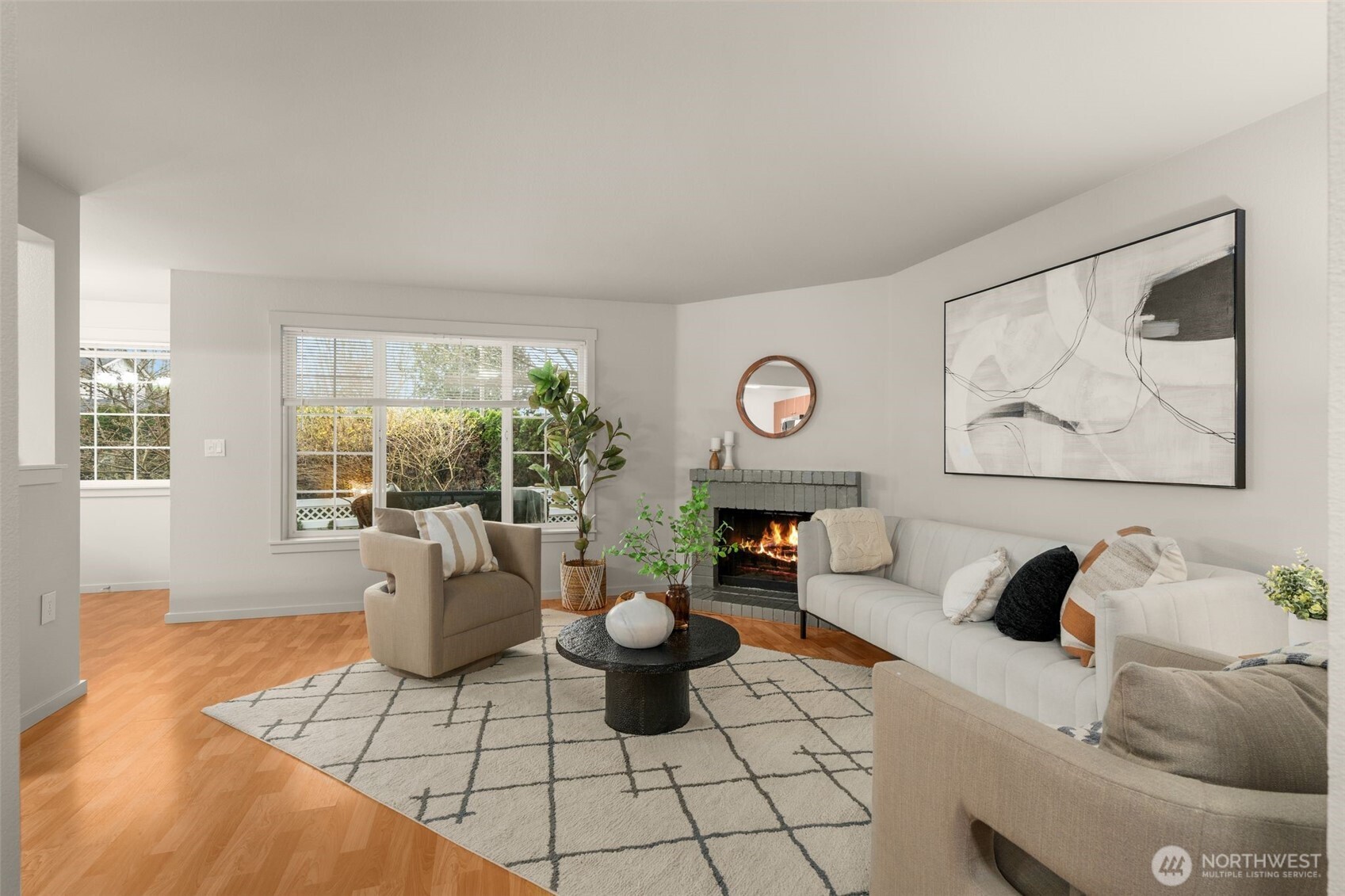 12404 E Gibson Road #J105, Everett, WA 98204