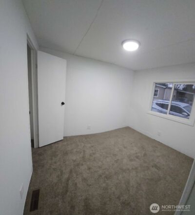 316 W 2nd Street #6, Onalaska, WA 98570 - Photo 7