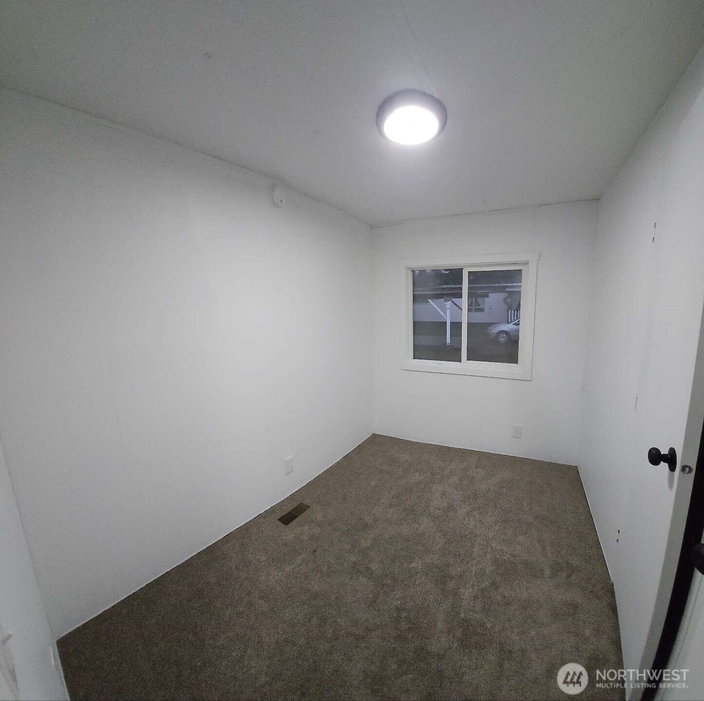 316 W 2nd Street #6, Onalaska, WA 98570