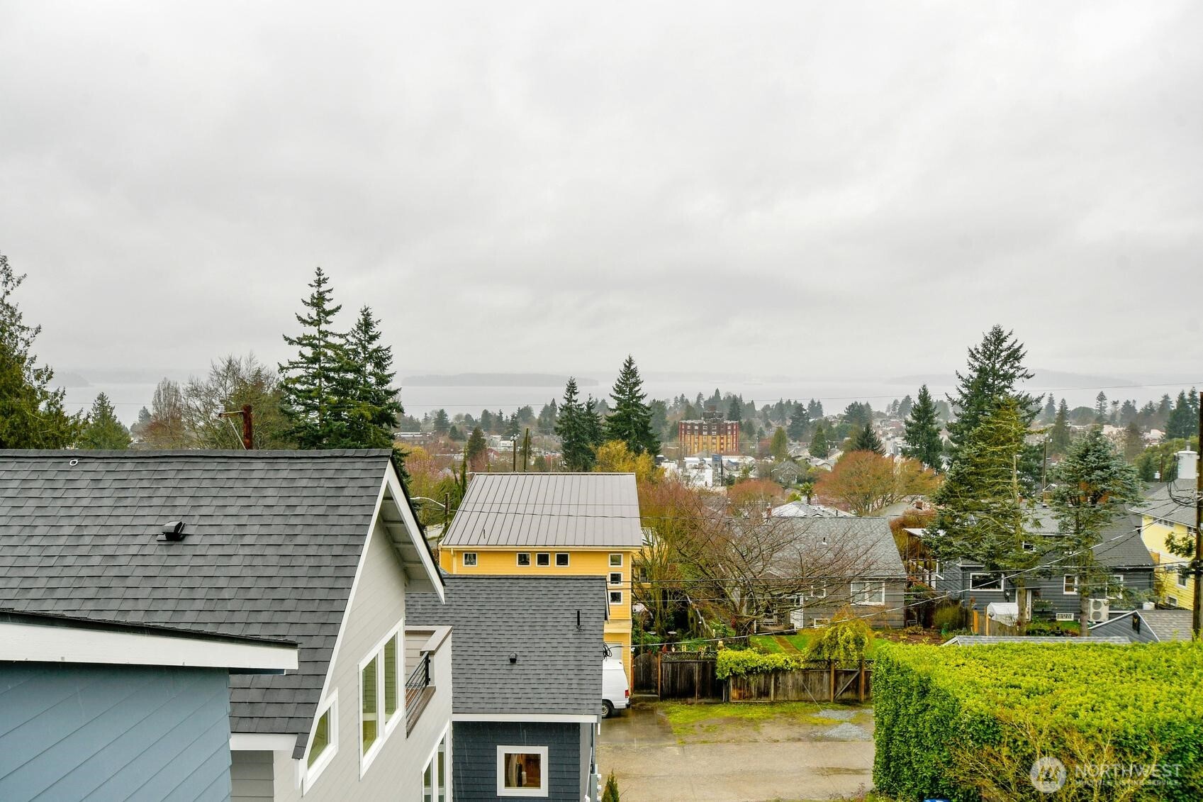 6357 38th Avenue SW, Seattle, WA 98126