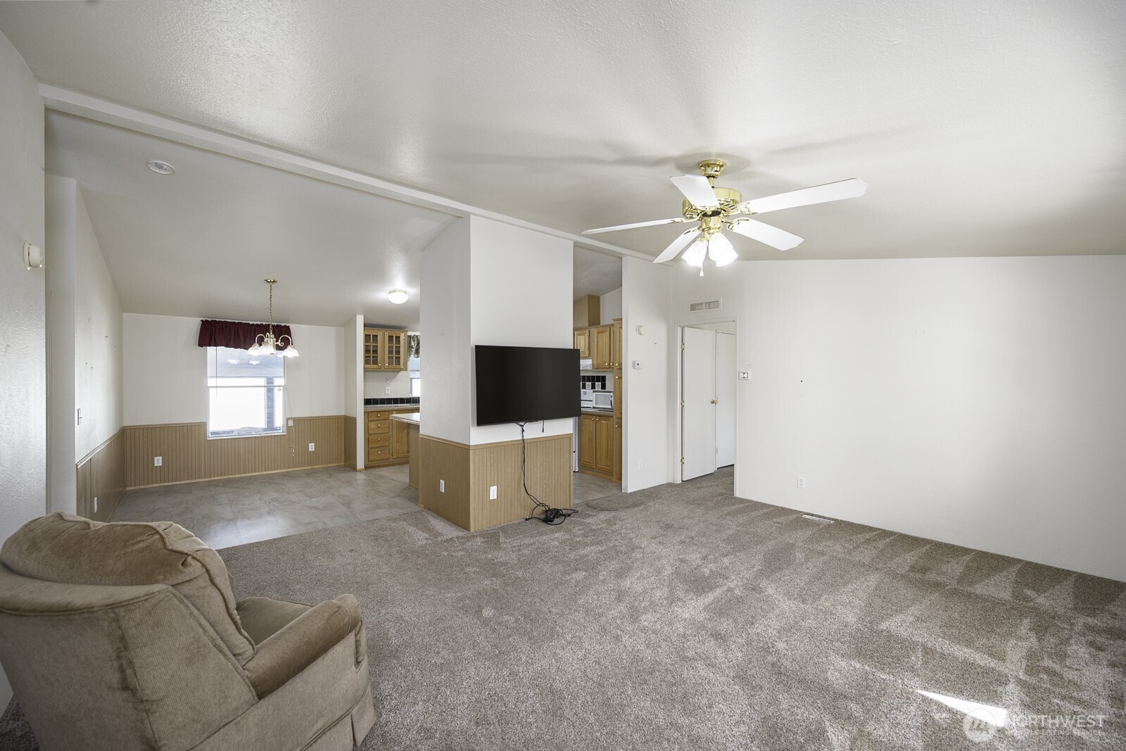 2361 Basin Street NW #203, Ephrata, WA 98823