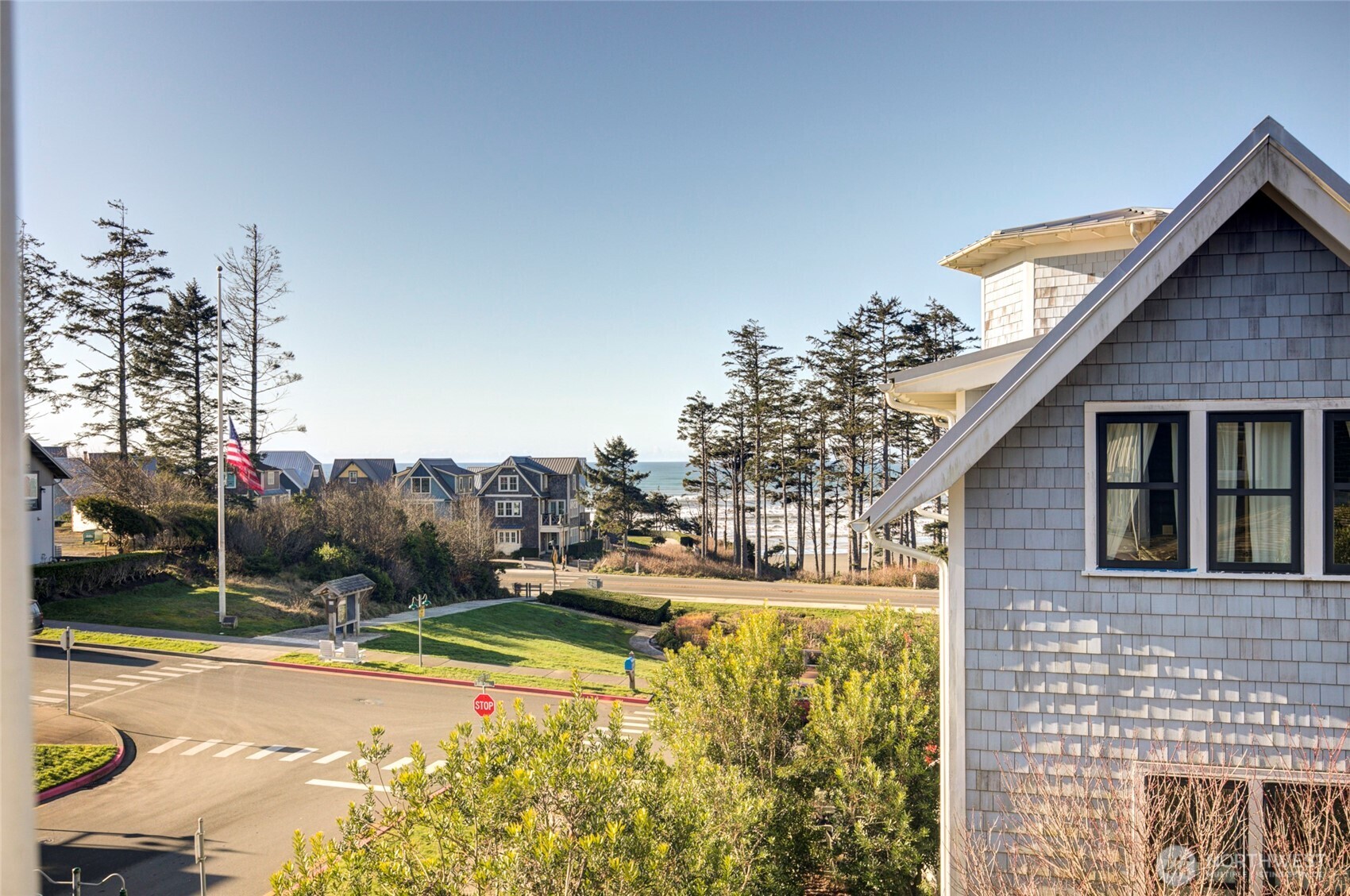 33 Fireside Lane , Pacific Beach, WA 98571