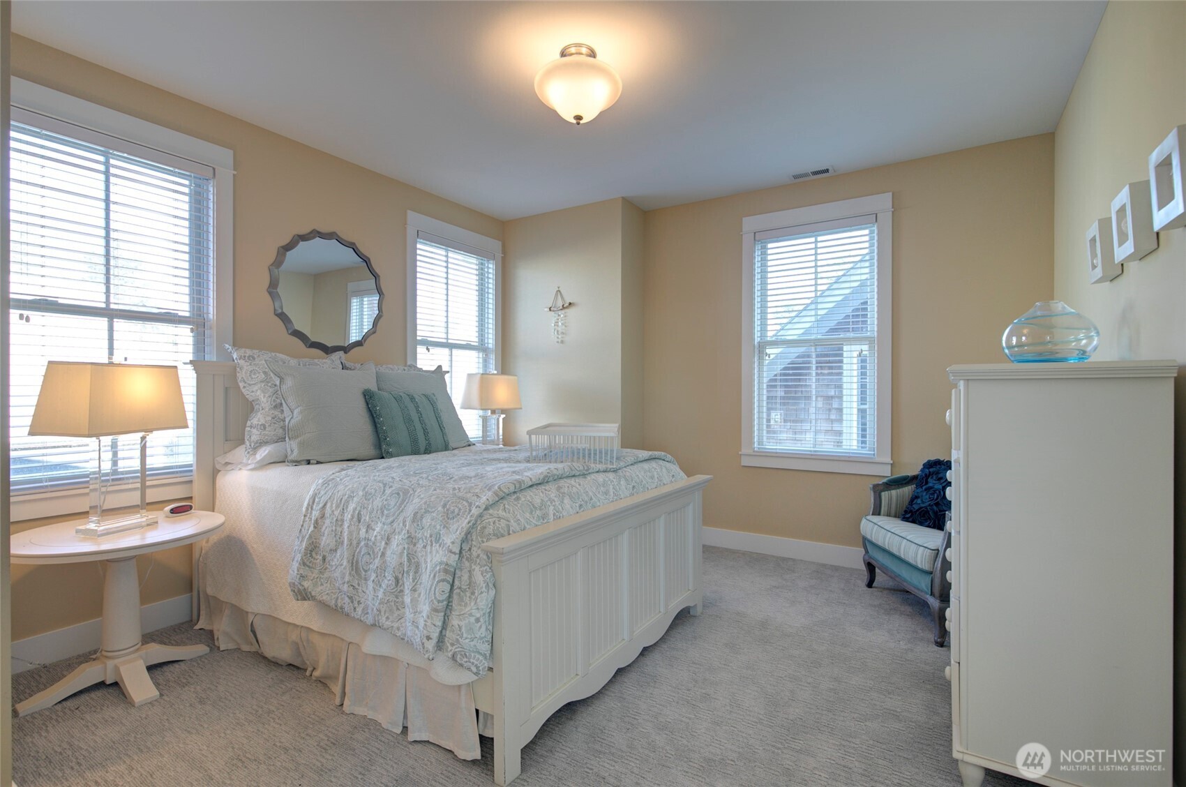 33 Fireside Lane , Pacific Beach, WA 98571